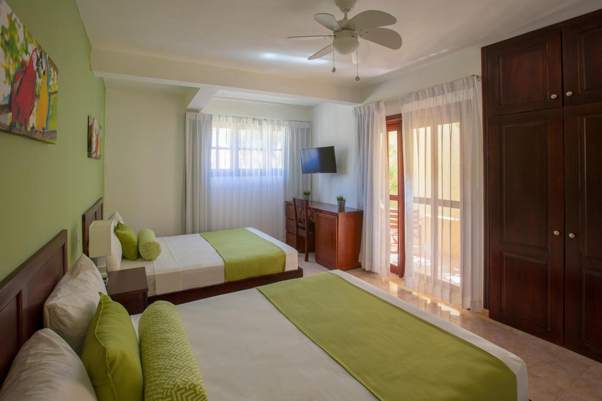 Double Room,1538677858:JPEG